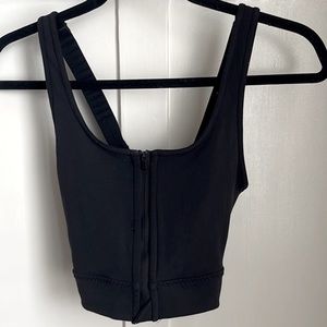 Athleta brand front zip sports bra in black!